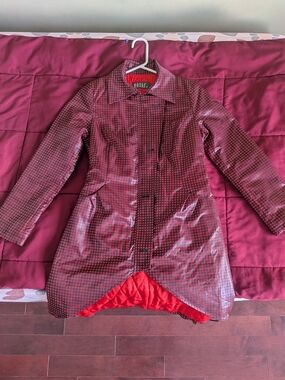 Women’s Checked Satin Trench Coat in Burgundy - Vanity